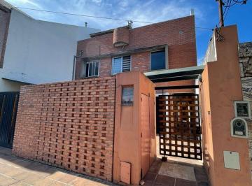 Departamento de 2 ambientes, La Matanza · Departamento en Alquiler 2 Ambientes con Terraza Propia en Ramos Mejia