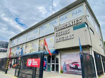 Oficina comercial , Ituzaingó · Oficina en Excelente Ubicación Sobre Colectora de Acceso Oeste.