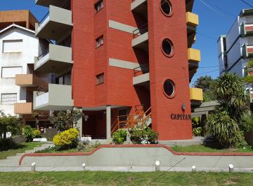 Departamento de 1 ambiente, Villa Gesell · Gesell / Finde Xl / Verano 2027/ Depto 1 Amb / 4 Pax / Wifi / Parrillas