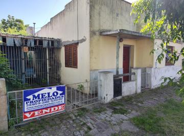 Casa · 100m² · 1 Cochera · Casa Antigua Centrica a Reciclar