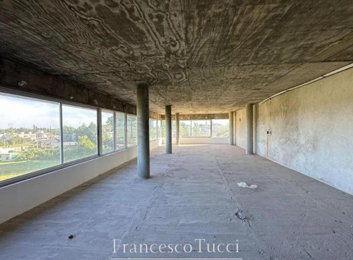 Oficina comercial · 50m² · 1 Cochera