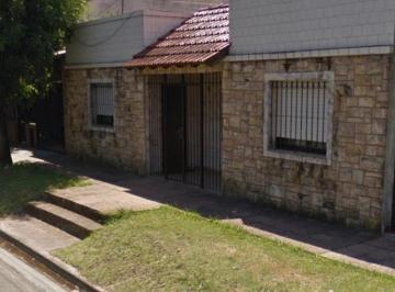 KNK-KNK-4273_2 · Oportunidad Venta Casa 4 Ambientes en Castelar