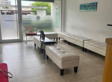 Oficina comercial · 120m² · 6 Ambientes · Casa 6 Amb. a 5 Cuadras Guemes Comercial Ideal Profesionales