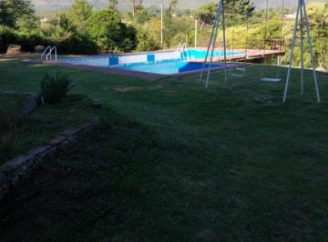 Casa de 7 ambientes, La Falda · Chalet Amplio. Piscina. Gran Parque. Ofertar!