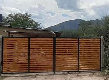 Casa · 112m² · 4 Ambientes · 2 Cocheras · Se Vende 2 Casas en Capilla del Monte