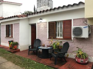 Casa de 3 ambientes, Villa Carlos Paz · Oportunidad Centro Casa en Complejo Todos Los Servicios
