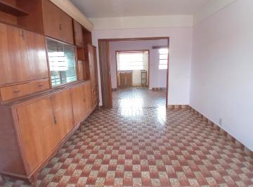 Departamento de 2 ambientes, Lanús · 1º Piso Al Fte. C/ E. de Coche