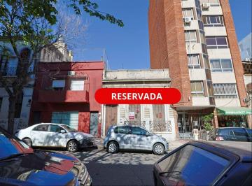 Casa · 92m² · 5 Ambientes · Venta Casa 4 Dorm. 1 Baño Tres Cruces a Reciclar