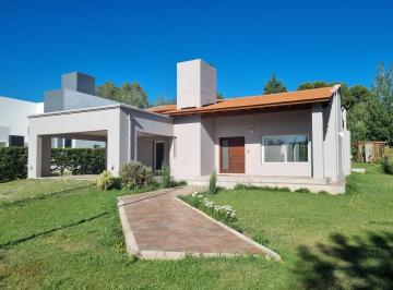 MUN-MUN-1168_2 · Venta de Casa en Barrio Solares del Golf