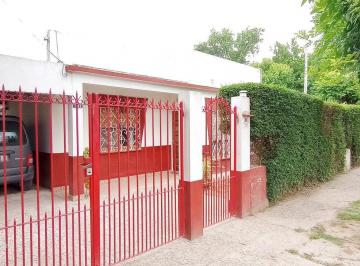 Casa de 5 ambientes, San Vicente · A. Korn Calle 126 Casa Doble Lote, M/b Estado Permuta