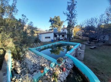 Casa · 245m² · 4 Ambientes · 2 Cocheras · Hermosa Casa en Los Hornillos Vista a Las Sierras