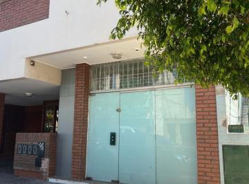 Local comercial · 83m² · 3 Ambientes · Local en Chauvin