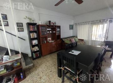 PH · 107m² · 4 Ambientes · 1 Cochera · Venta PH 4 Ambientes con Cochera en Bernal Oeste