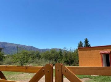 Foto · Hermosa Propiedad en Venta! Casa en Carpinteria. Gran Lote!