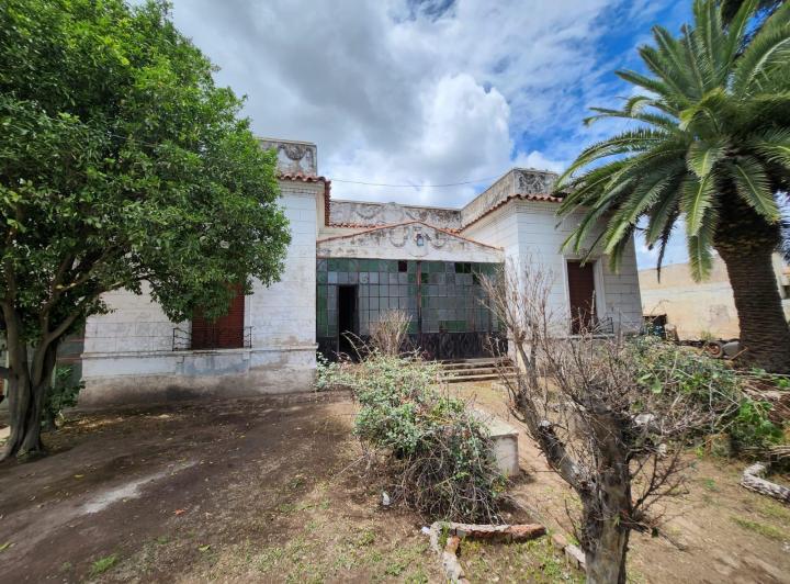 Casa · 385m² · 4 Ambientes