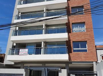 Departamento de 2 ambientes, La Matanza · Depto 2 Ambientes con Cochera a Estrenar // Bartolome Mitre 375
