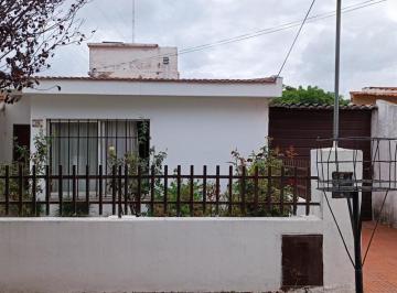 Casa · 132m² · 3 Ambientes · 4 Cocheras · Casa en Venta en Marques de Sobremonte. Appto Bancor
