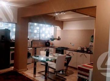 Departamento · 67m² · 4 Ambientes · Departamento en Venta - Tapiales