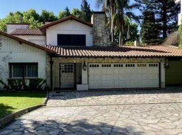 Casa · 358m² · 5 Ambientes · 2 Cocheras · Casa en Venta - Monte Grande