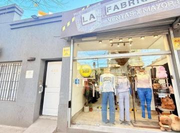 Local comercial · 150m² · Casa en Venta - Monte Grande