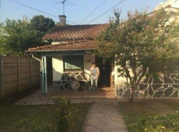 Casa · 90m² · 3 Ambientes · Casa en Venta - Monte Grande