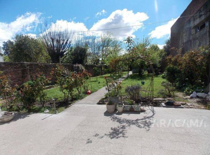 Local comercial · 200m²