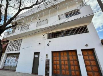 Casa · 250m² · 4 Ambientes · 1 Cochera · Casa en Venta - Monte Grande