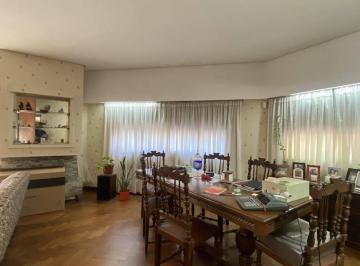 Casa · 300m² · 4 Ambientes · Casa en Venta - Monte Grande