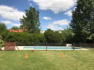 Casa de 7 ambientes, Tigre · Alquiler Verano, Santa Bárbara