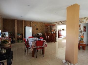 COCINA COMEDOR · Venta de Casa con Galpon