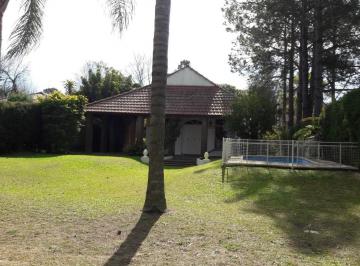 Quinta vacacional · 199m² · 3 Ambientes · 1 Cochera · Vende Casa en Country Ubajay