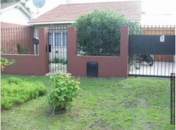 Casa · 108m² · 3 Ambientes · 1 Cochera · Casa en Zona Faro