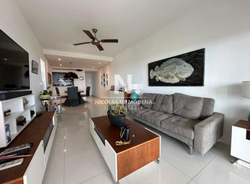 Foto1 · Vende Departamento en Azure Tower, Playa Mansa de 2 Dorm., con Vista Al Mar, Punta del Este