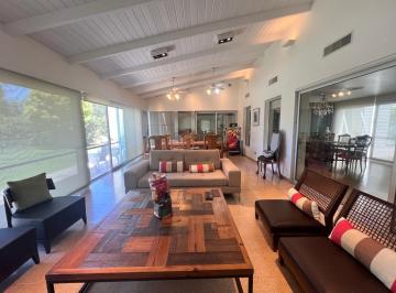 Casa de 4 ambientes, Córdoba · Excelente Calidad en Impecable Estado – Ayres del Sur