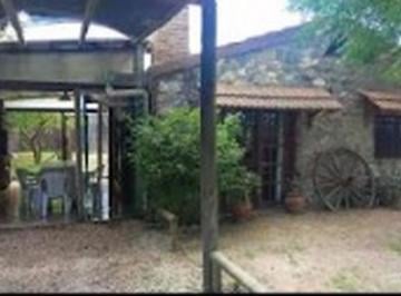 Casa · 100m² · 3 Ambientes · Venta Casa Dos Dorm. con Piscina en Playa Grande