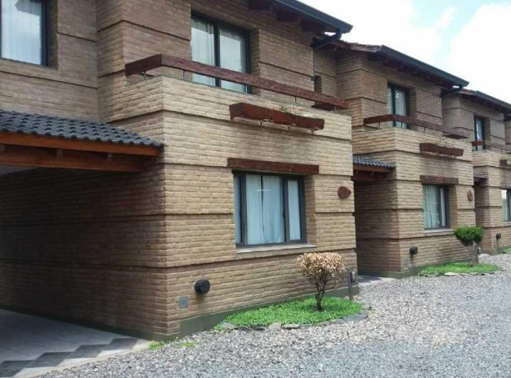 Departamento · 850m² · 2 Dormitorios · 1 Cochera