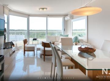 Foto1 · Apartamento en Venta de 3 Dorm. en Ocean Drive, Punta del Este