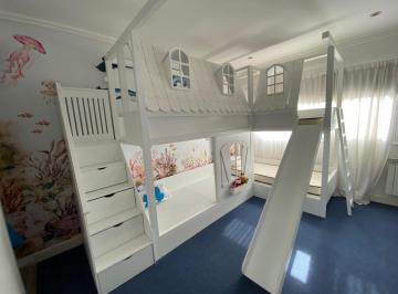 Casa · 330m² · 6 Ambientes · 2 Cocheras · Casa en Alquiler Amueblado