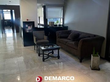 Oficina comercial · 438m² · 2 Cocheras · Oficina 438 M².impecable en Edificio C/ Estetica Corporativa