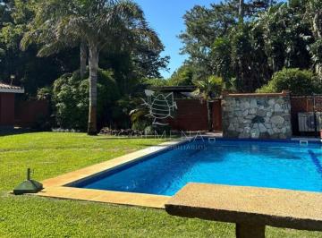 Foto1 · Hermosa Casa en Alquiler
