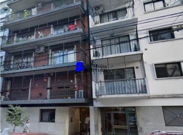 Departamento de 3 ambientes, Recoleta · Departamento de 3amb en Pb - Patio - Apto Profesional