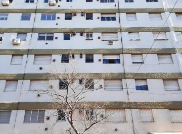 Departamento de 3 ambientes, La Plata · Depto, 63 y 7, 2 Dorm., Venta