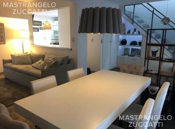 Casa · 180m² · 4 Ambientes · 1 Cochera · Capello 806 - Banfield Oeste