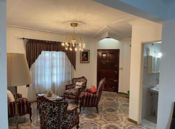 Casa de 5 ambientes, Lomas de Zamora · Venta Casa Lomas 3 Dorm.