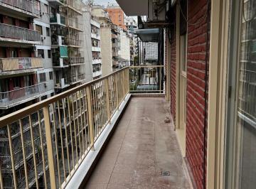 Departamento de 3 ambientes, Almagro · 3 Ambientes Al Frente con Balcón Corrido – Excelente Estado – Almagro