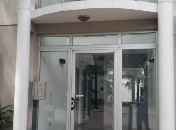Departamento de 2 ambientes, Lomas de Zamora · 2 Ambientes Sobre Av Excelente Estado!
