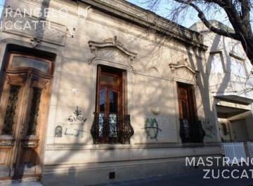 Casa · 190m² · 3 Ambientes · Vergara 1819 - Banfield Este