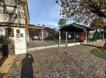 DEH-DEH-385_2 · Casa 4 Ambientes. | Hipolito Bouchard Al 2200