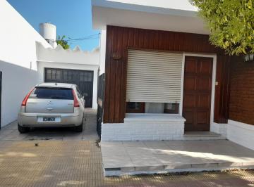 Casa · 150m² · 3 Ambientes · 2 Cocheras · Casa en Tandil
