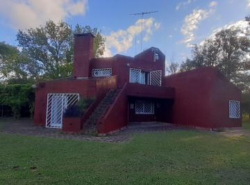 Casa de 7 ambientes, Zárate · Casa Campo - 11 Personas - Pileta